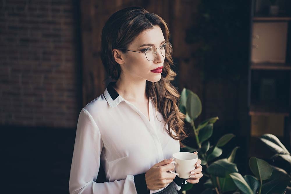 Образ в очках