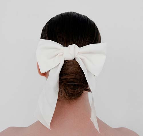 Пучок с бантом