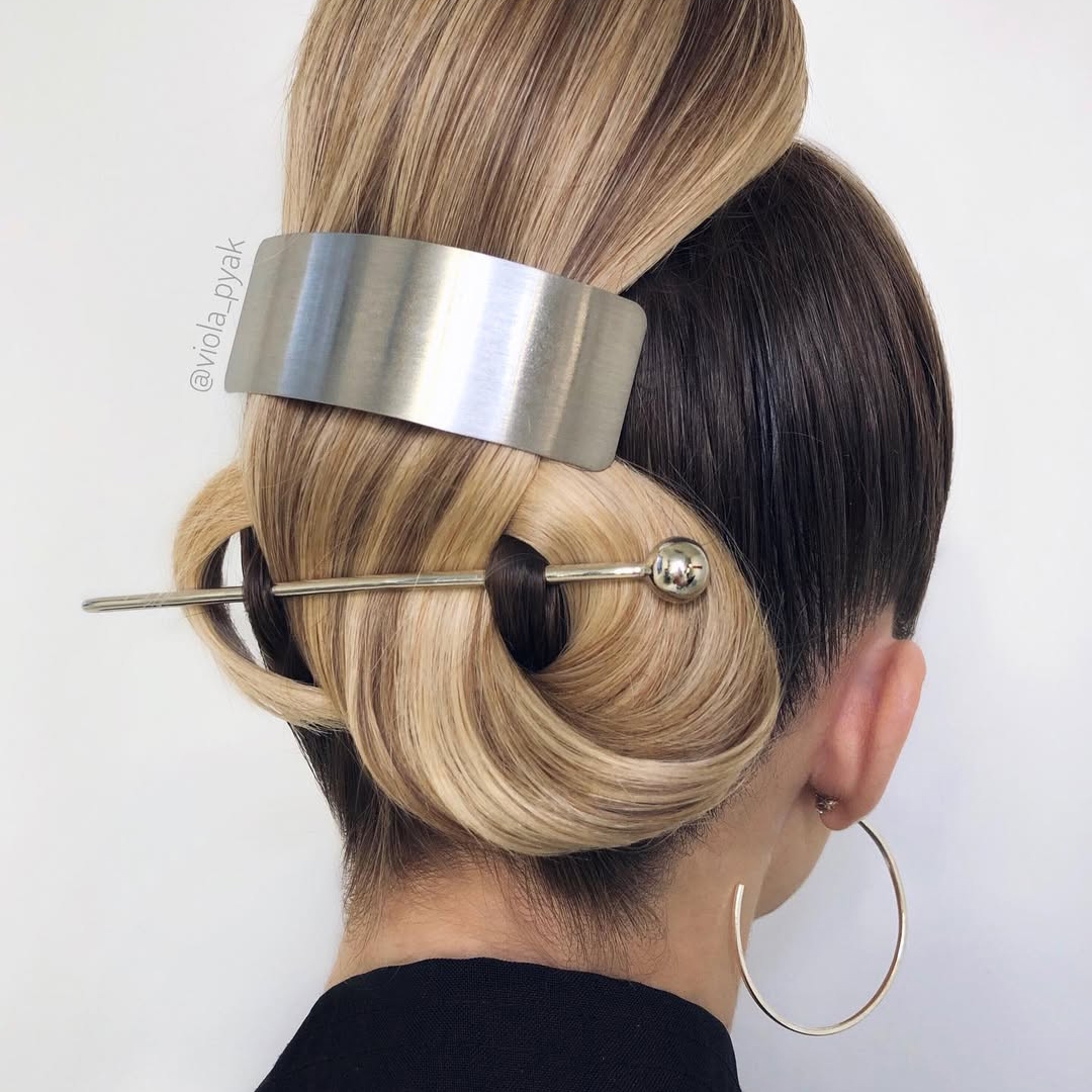 Необычная прическа в японском стиле