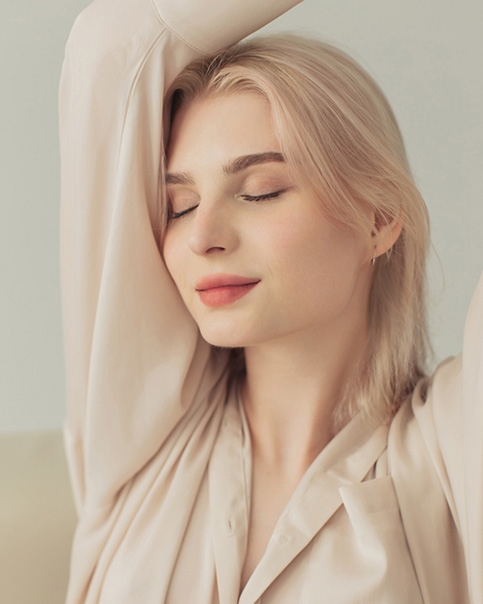 Стильная стрижка по Оракулу в декабре 2025 года