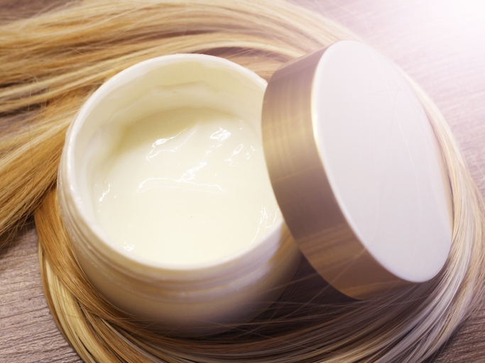 Базовый уход за волосами для дождливого сезона