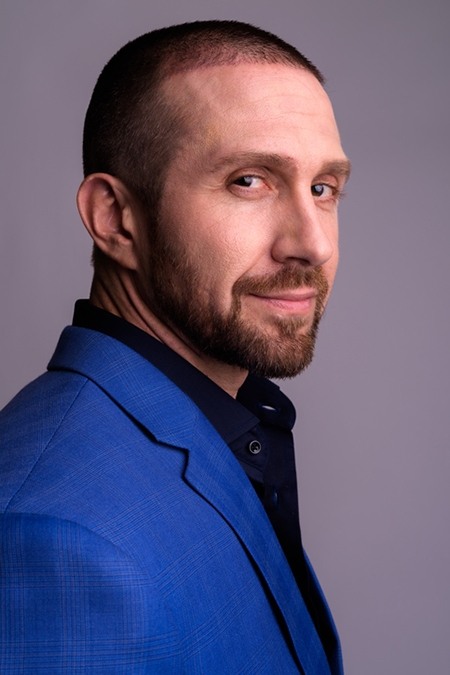 Стильная мужская стрижка для овального лица