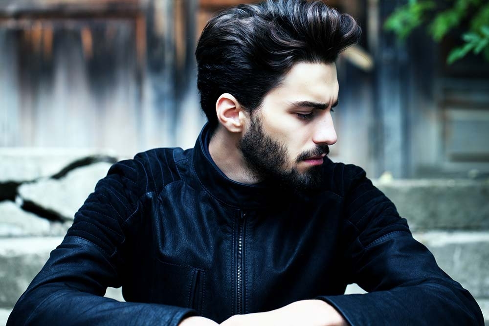 Мужская стрижка помпадур