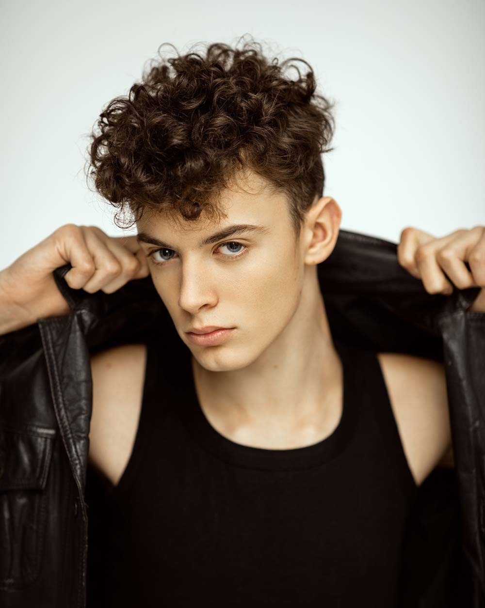 Мужская стрижка квифф