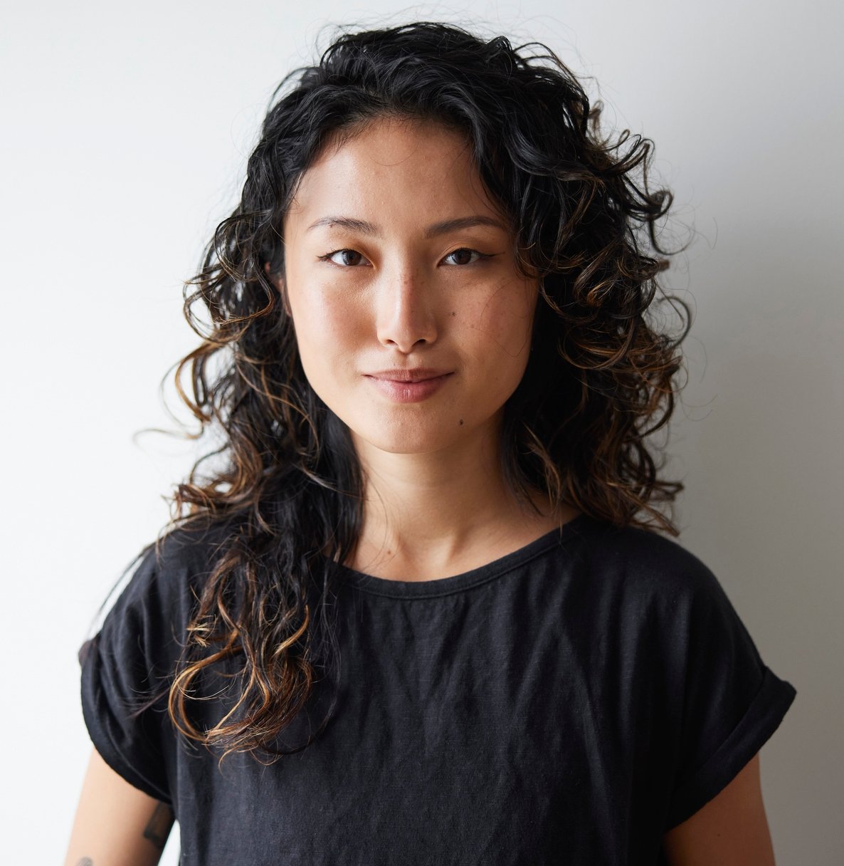 Густые жесткие волосы — идеальный кандидат для процедуры