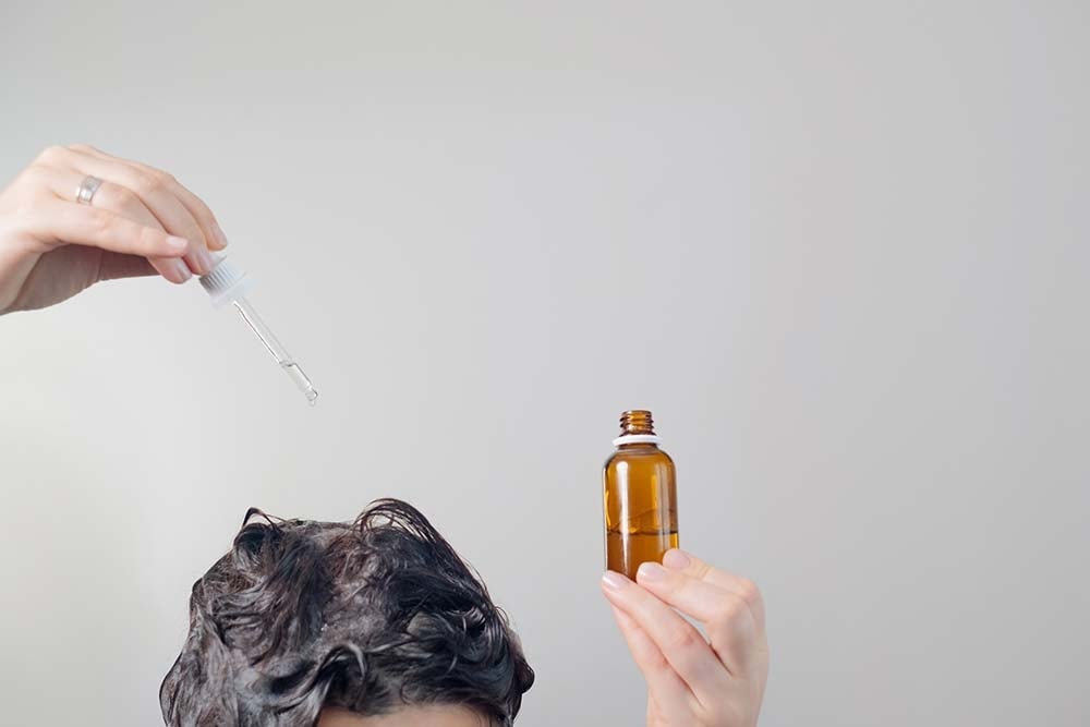 Техники очищения кожи головы