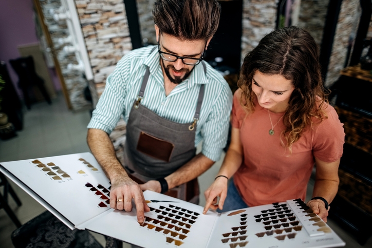 Выбор цвета краски для окрашивания