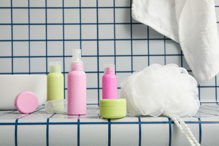 Как выбрать средства для ухода против электризации волос