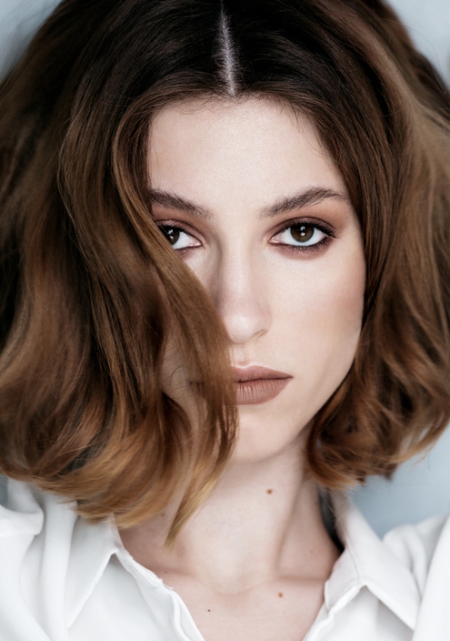 Результат “тонировки” волос синим пигментом