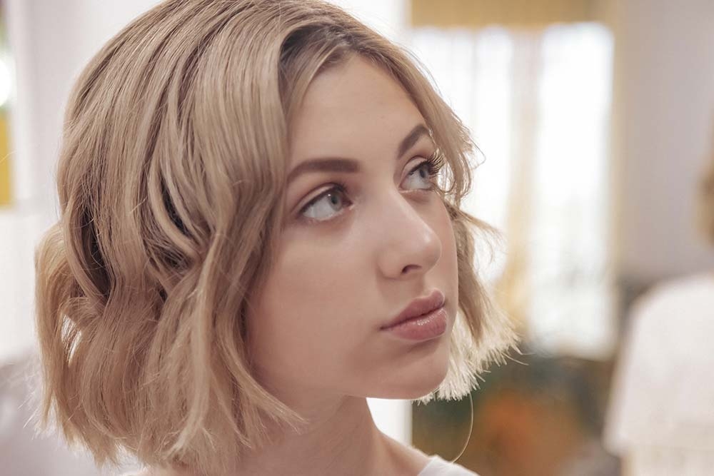 Актуальный образ с каре без челки