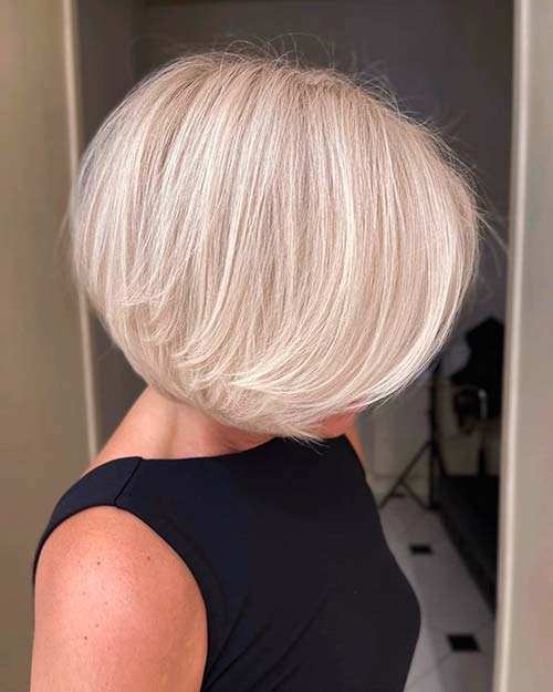 Трендовое окрашивание для короткого каре от Владимира Гулевича