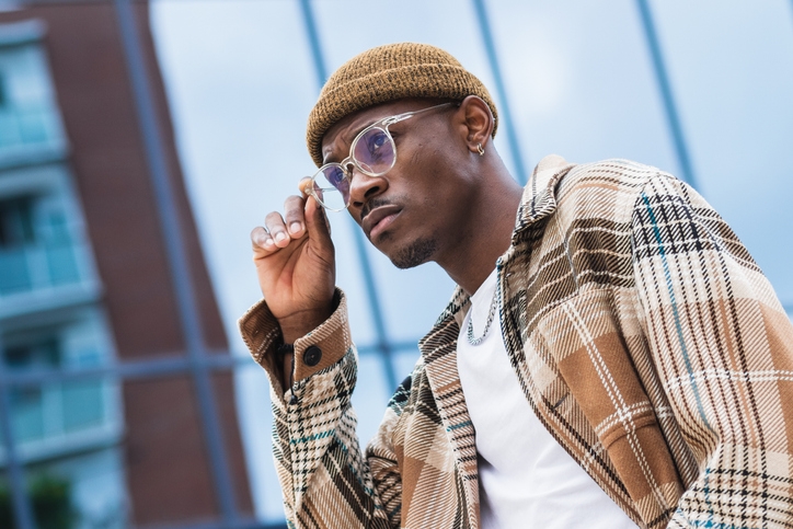 Графичная короткая борода