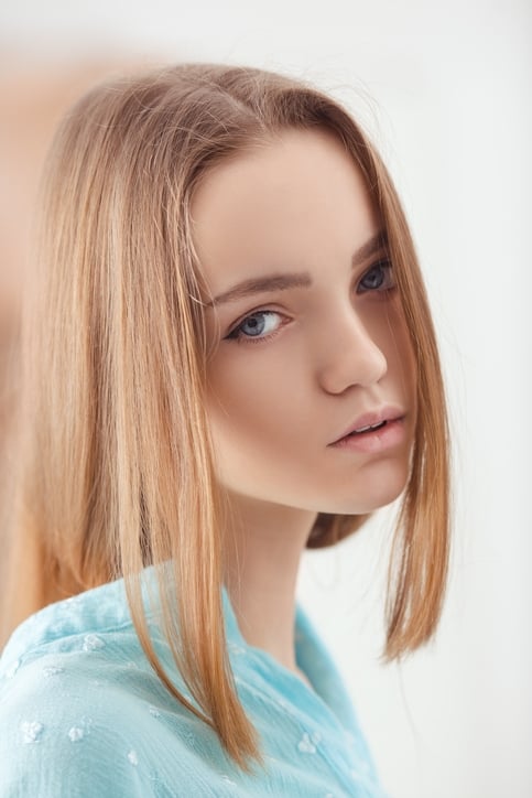 Простая укладка прямых волос