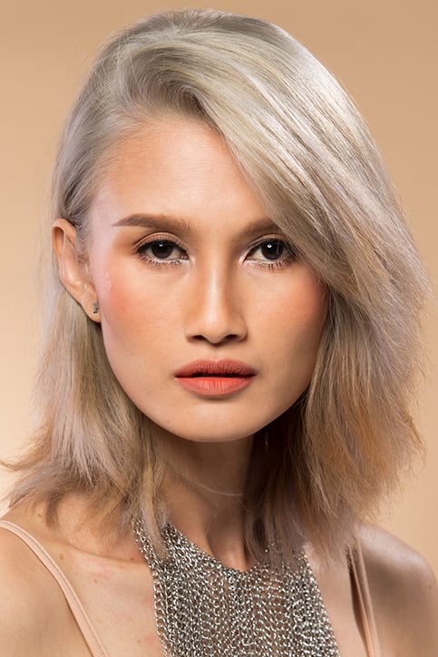 Укладка удлиненной челки для средней длины