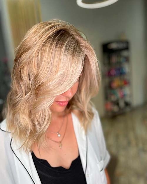 Сложное окрашивание в теплой палитре блонд