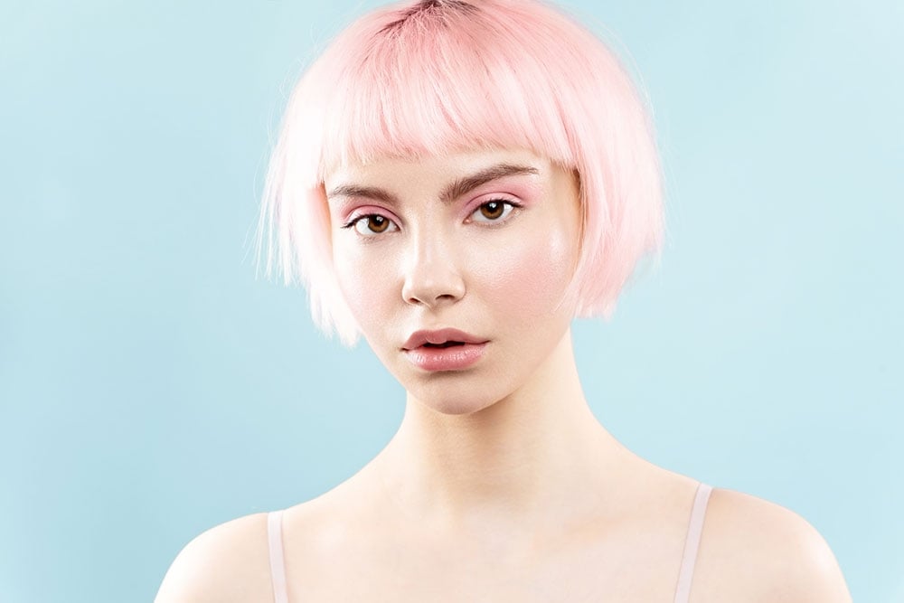 Короткая стрижка на цветных волосах