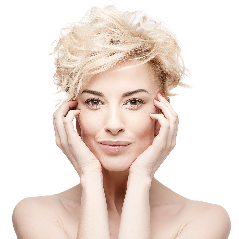 Короткие стрижки на густые волосы 9