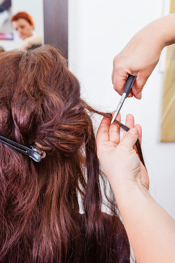 Как снять наращенные волосы 3